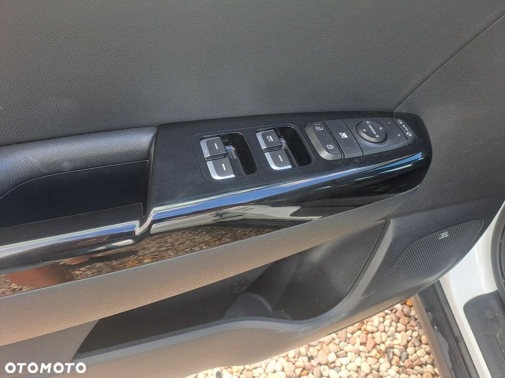 Kia Sportage - 19