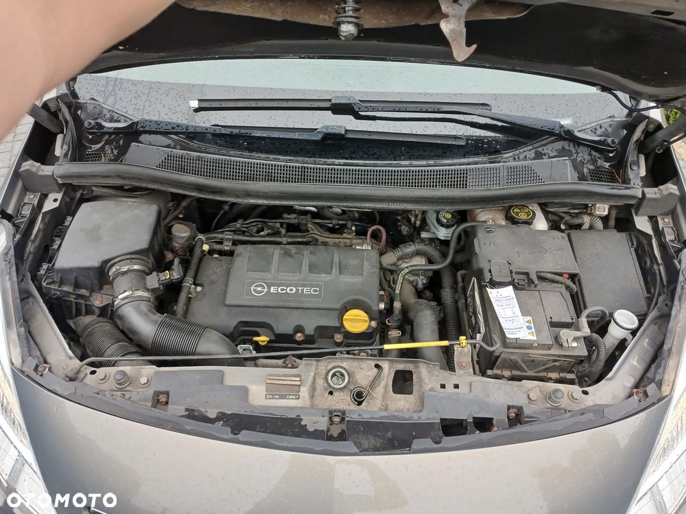 Opel Meriva - 28