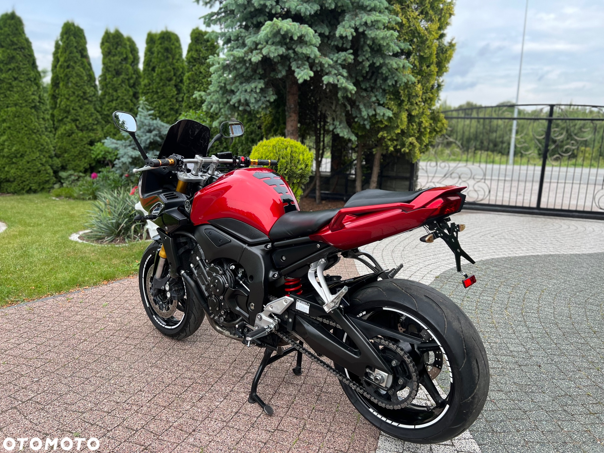 Yamaha FZ - 18