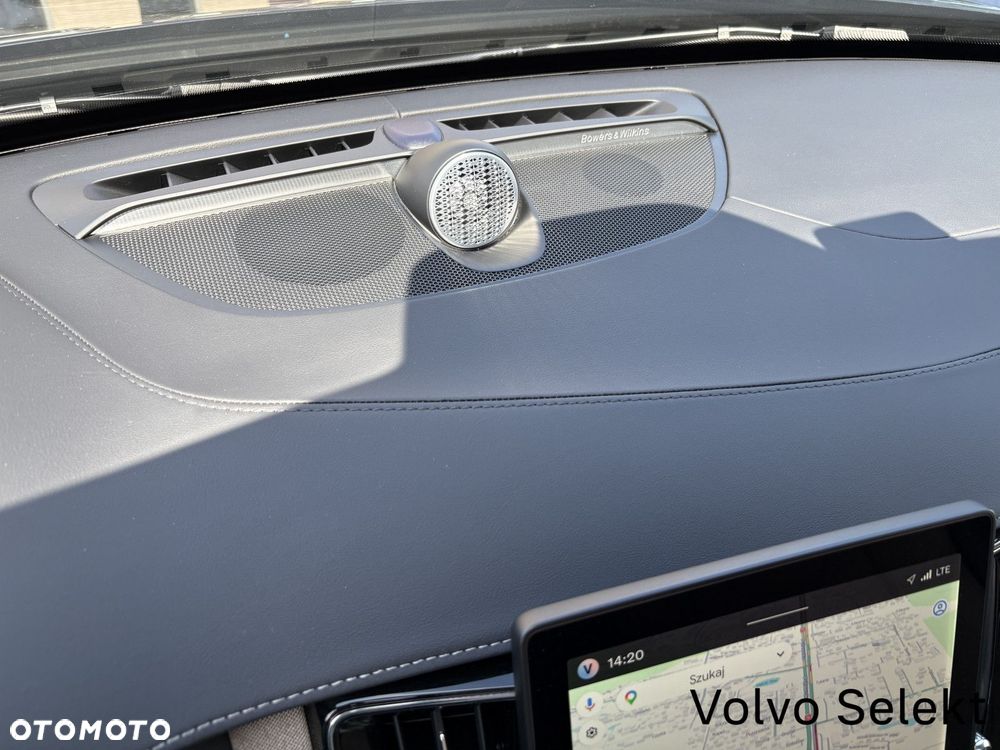 Volvo XC 90 - 16