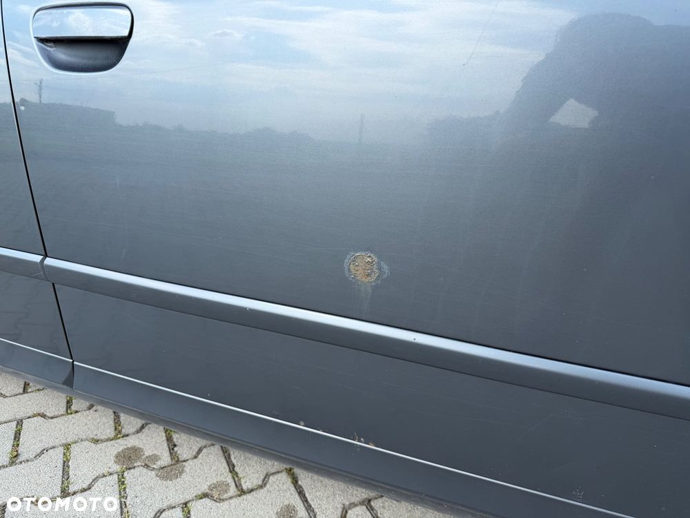 Audi A4 Avant 1.8 T quattro - 7