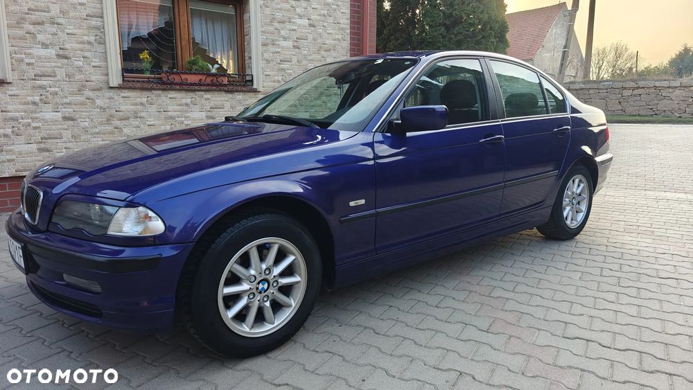 BMW Seria 3 318 Ci Edition Lifestyle - 6