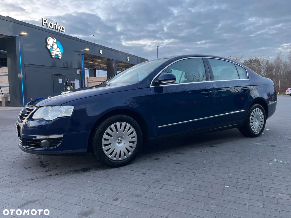 Volkswagen Passat 2.0 TDI Comfortline - 3