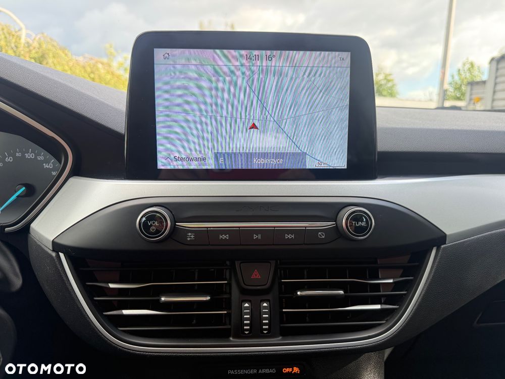 Ford Focus - 30