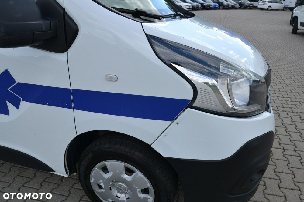 Renault Trafic - 10