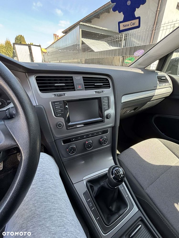 Volkswagen Golf 1.2 TSI Style - 4
