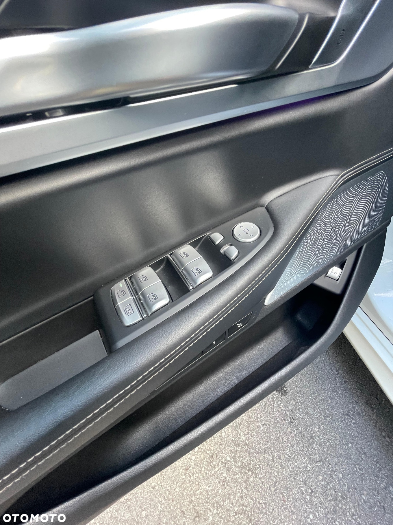 BMW Seria 7 750Li xDrive - 7