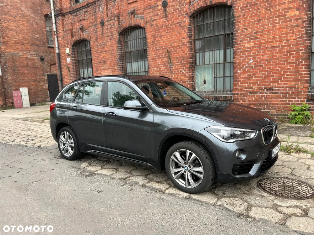 BMW X1 xDrive20d Sport Line sport - 4