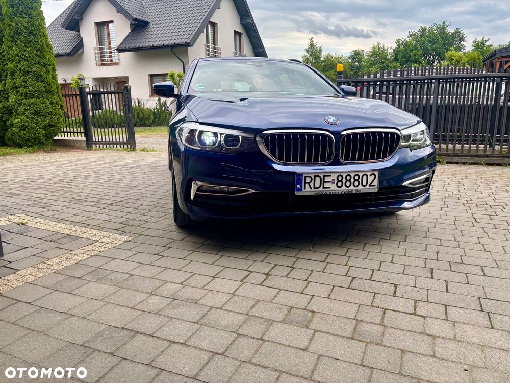 BMW Seria 5 520d Luxury Line sport - 9