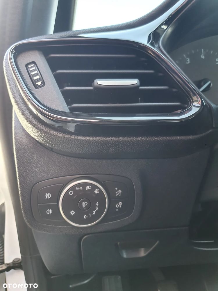Ford Fiesta - 19