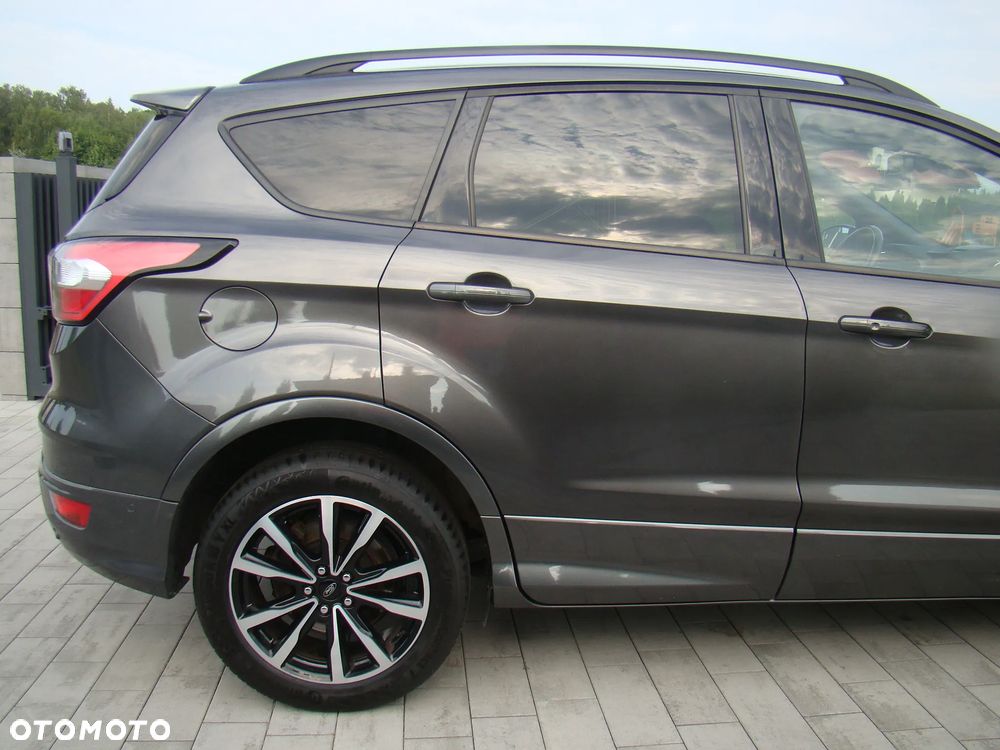 Ford Kuga 2.0 TDCi 4x4 ST-Line - 7