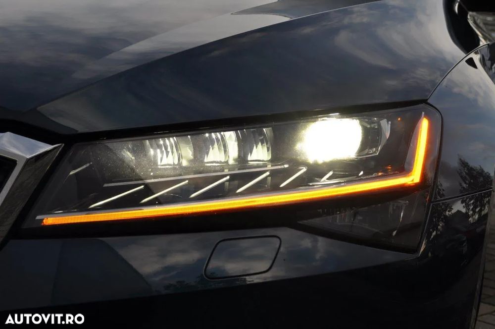 Skoda Superb 2.0 TSI DSG Style - 7