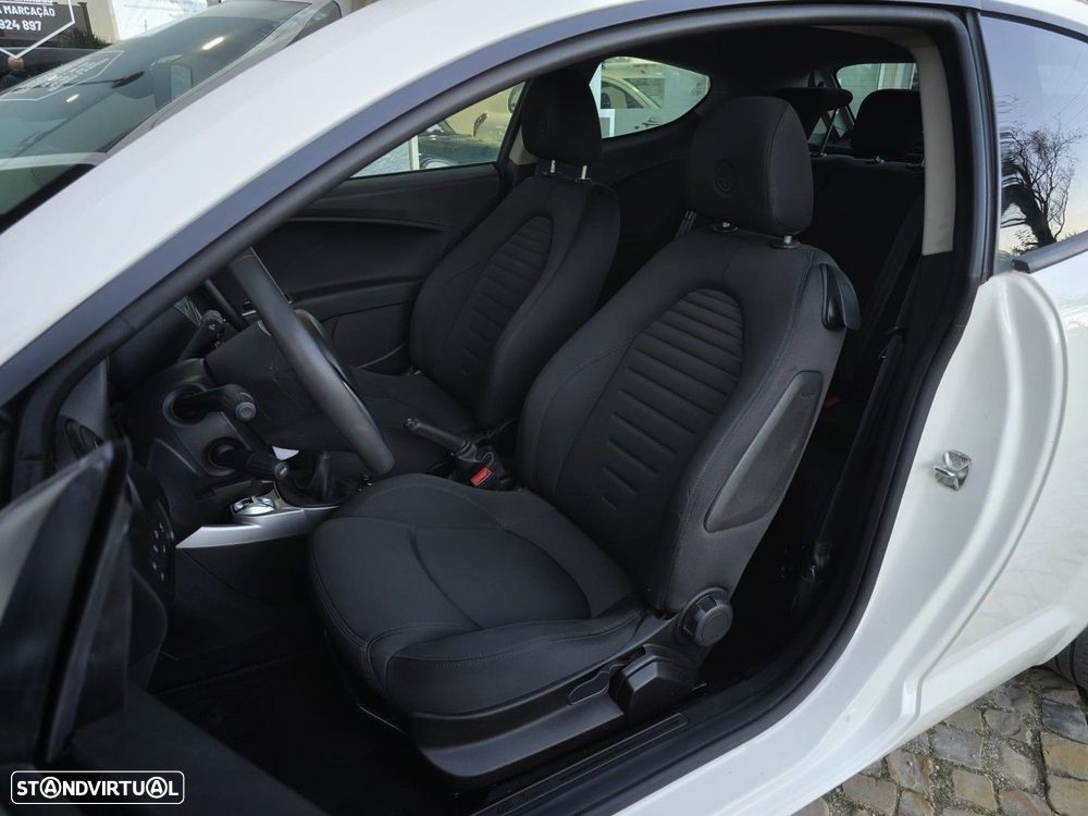 Alfa Romeo MiTo 1.3 JTDM - 7