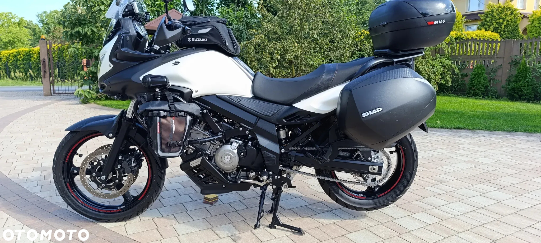 Suzuki V-STROM - 14