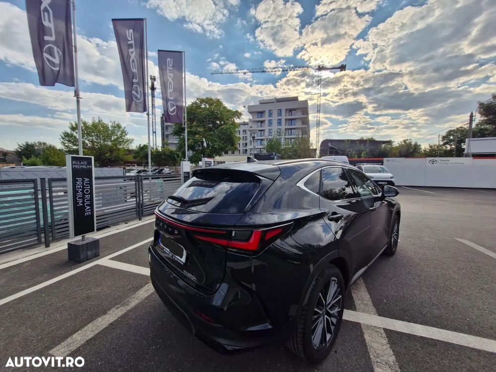 Lexus Seria NX - 4