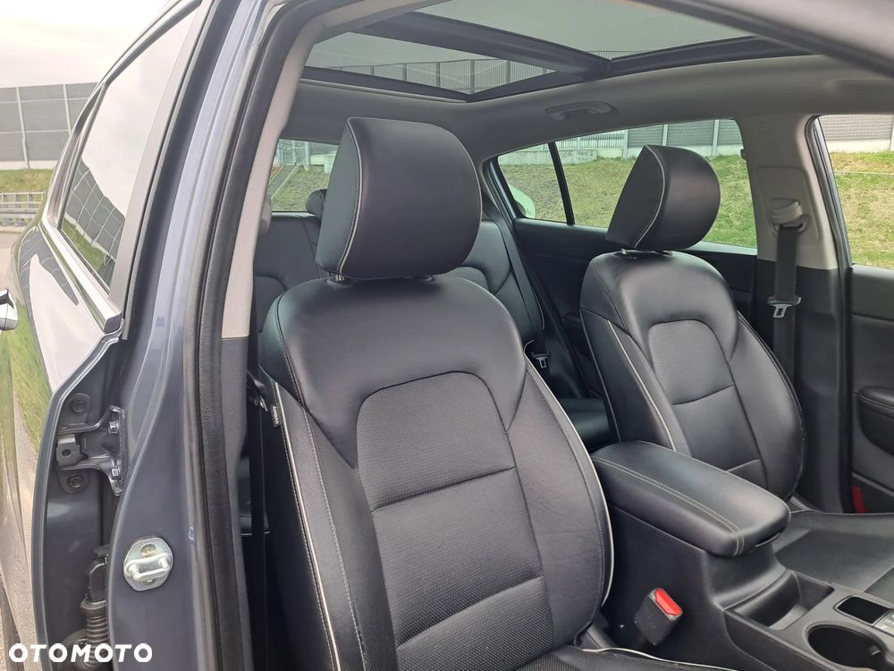 Kia Sportage 2.0 CRDI 4WD Automatik Dream-Team Edition - 25