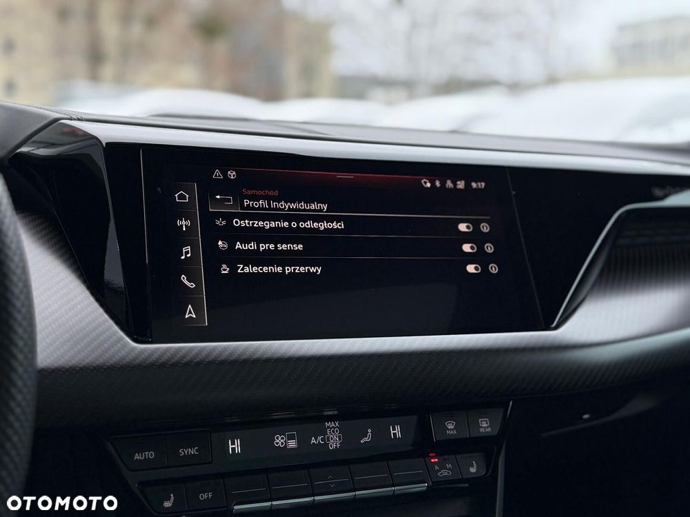 Audi e-tron GT 60 93kWh Quattro - 36