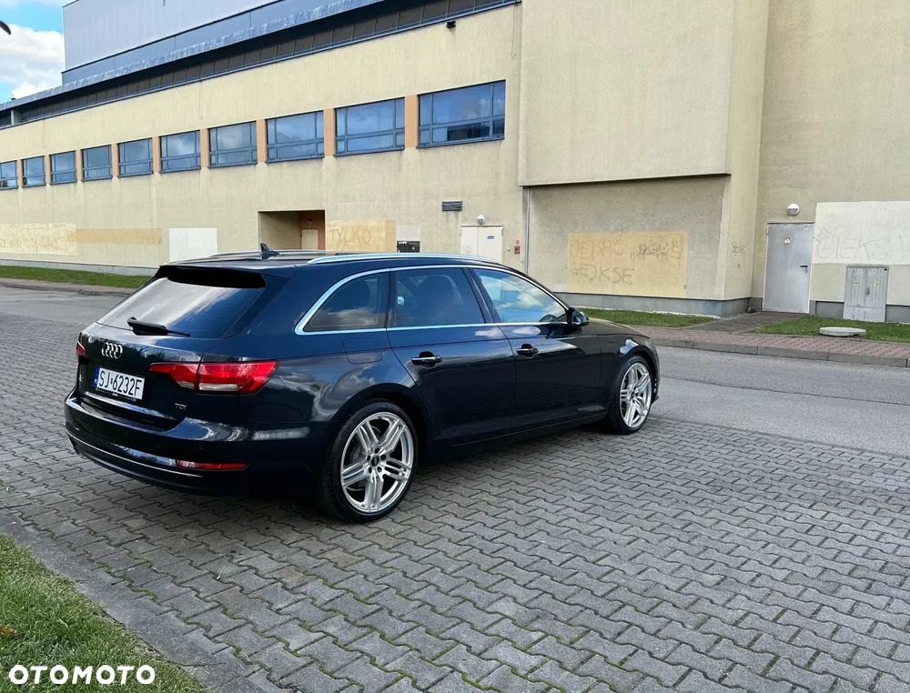 Audi A4 - 12