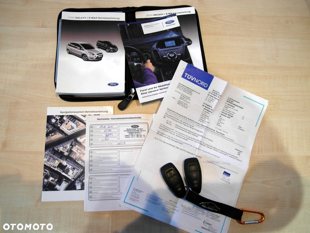 Ford S-Max 2.0 TDCi DPF Titanium - 41