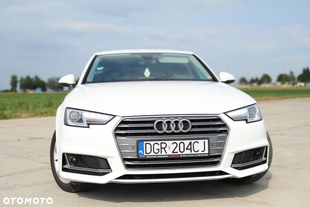 Audi A4 Avant 2.0 TDI S tronic - 2