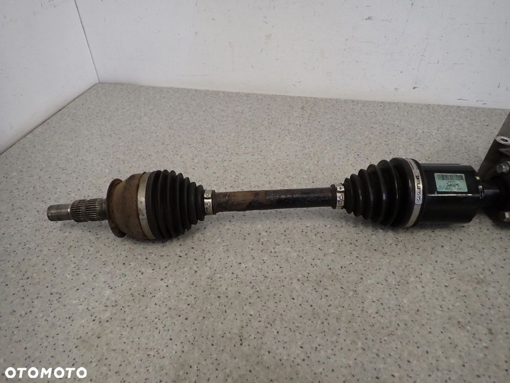 CHEVROLET ORLANDO 1.4T 10- PÓŁOŚ PRZEDNIA PRAWA - 2