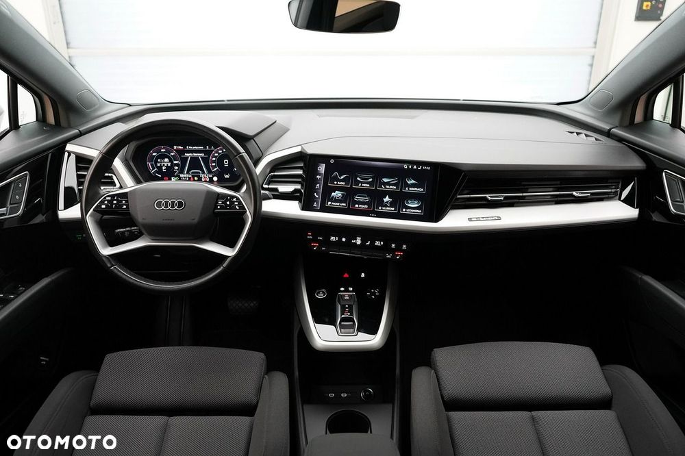 Audi Q4 e-tron - 25