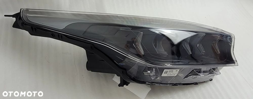 LAMPA PRAWA PRZÓD KIA XCEED LIFT 2022- FULL LED 92102-J7850 - 3