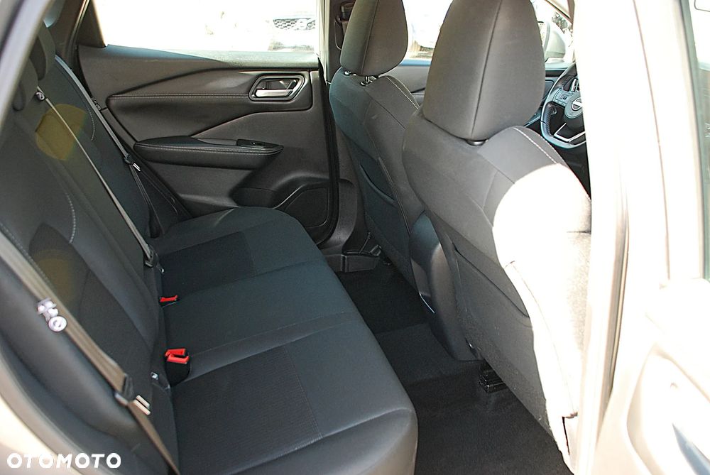 Nissan Qashqai 1.3 DIG-T MHEV N-Design - 17