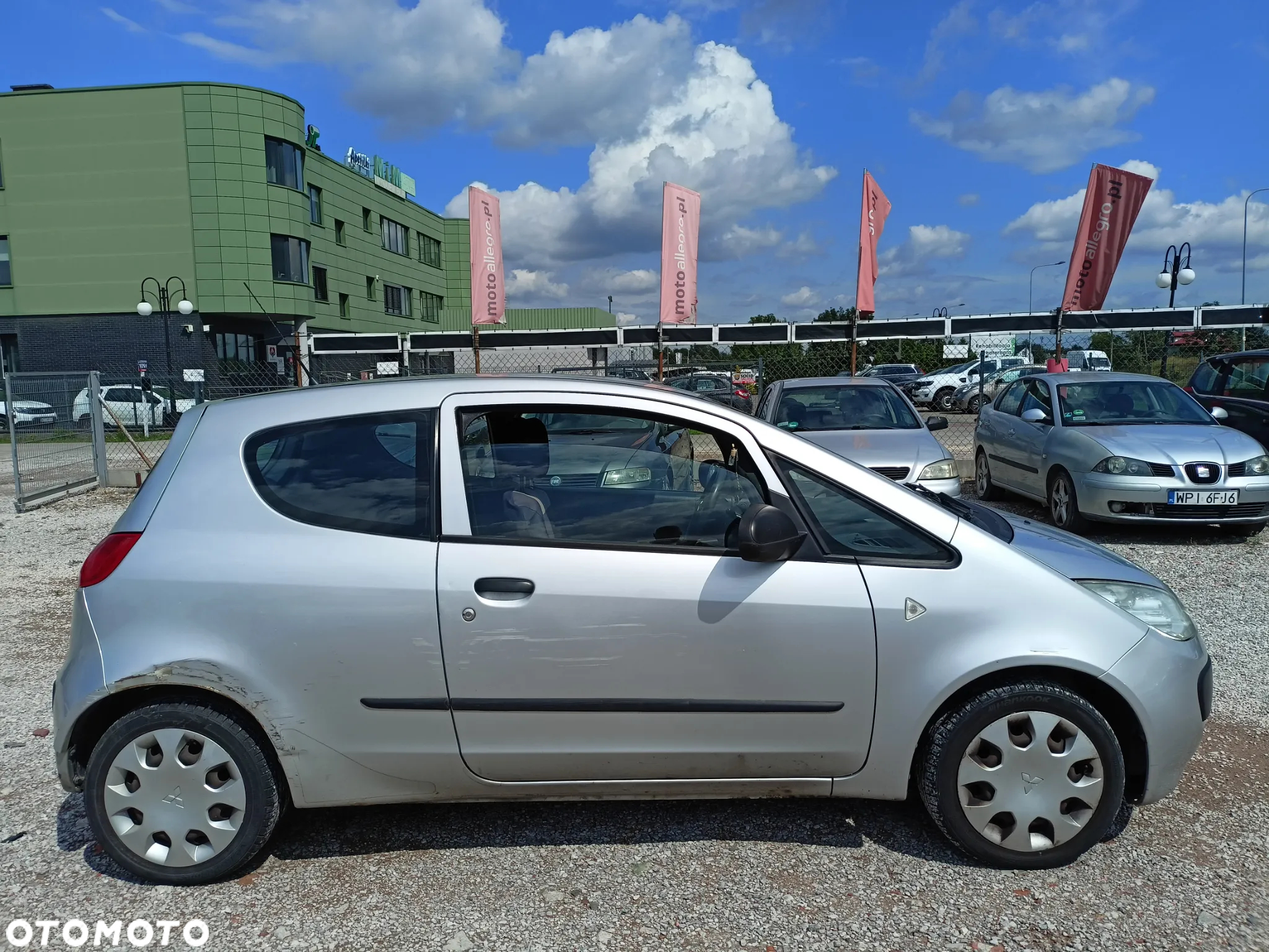 Mitsubishi Colt - 5