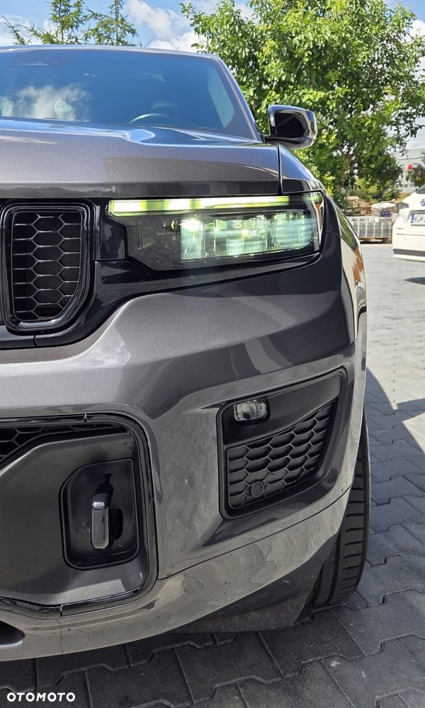 Jeep Grand Cherokee 5.7 V8 HEMI Overland - 8