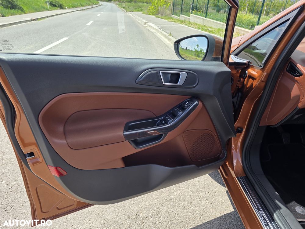 Ford Fiesta 1.5 TDCi Titanium - 11