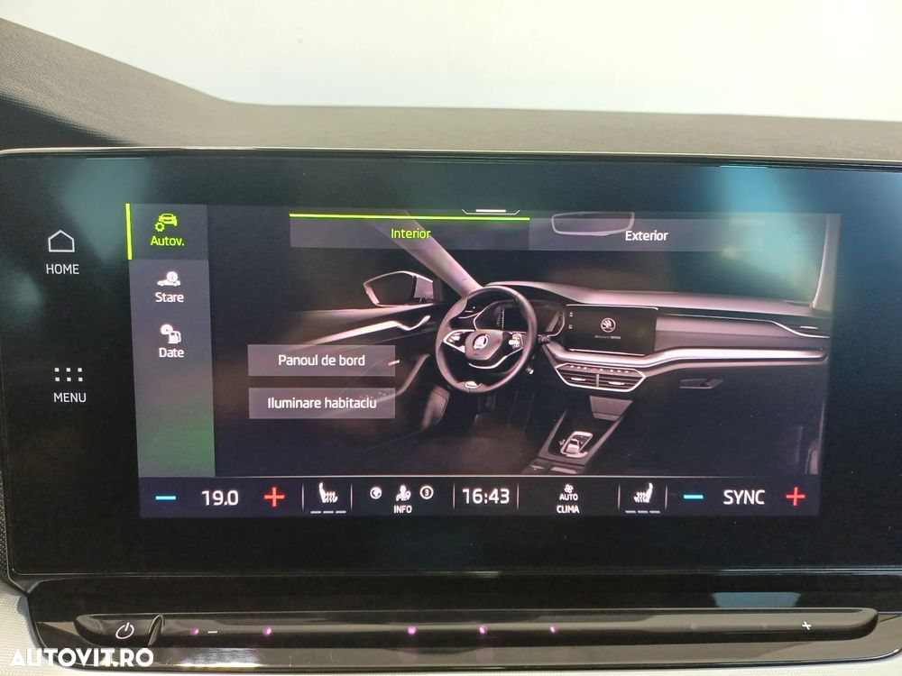 Skoda Octavia 2.0 TDI DSG Style - 23