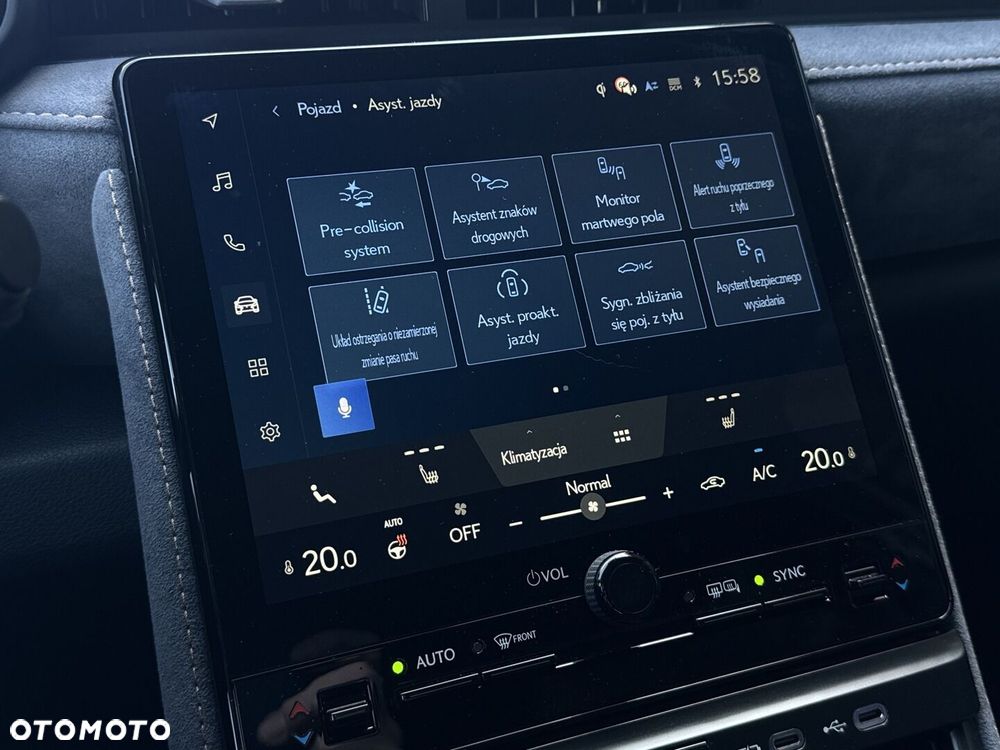 Lexus LBX 1.5 Hybrid Cool - 23