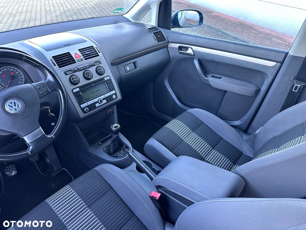 Volkswagen Touran 1.9 TDI United - 24