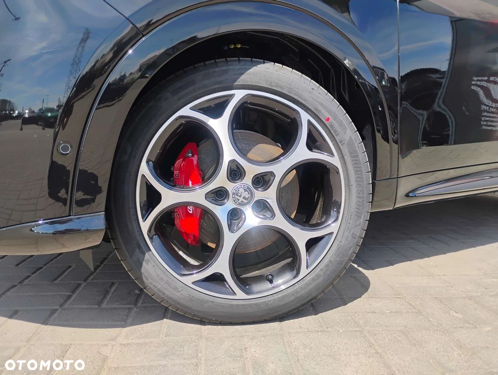 Alfa Romeo Tonale 1.5 T4 GSE mHEV Veloce DCT - 15