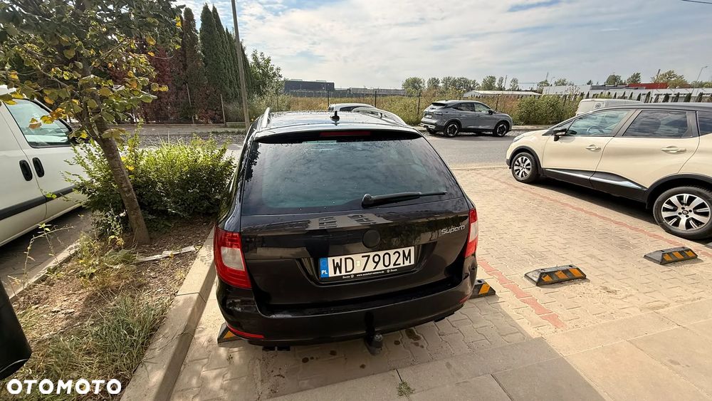 Skoda Superb 2.0 TSI Elegance DSG - 4