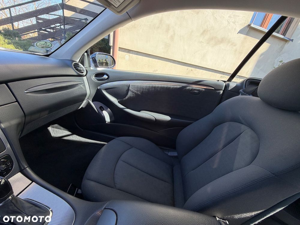 Mercedes-Benz CLK - 7