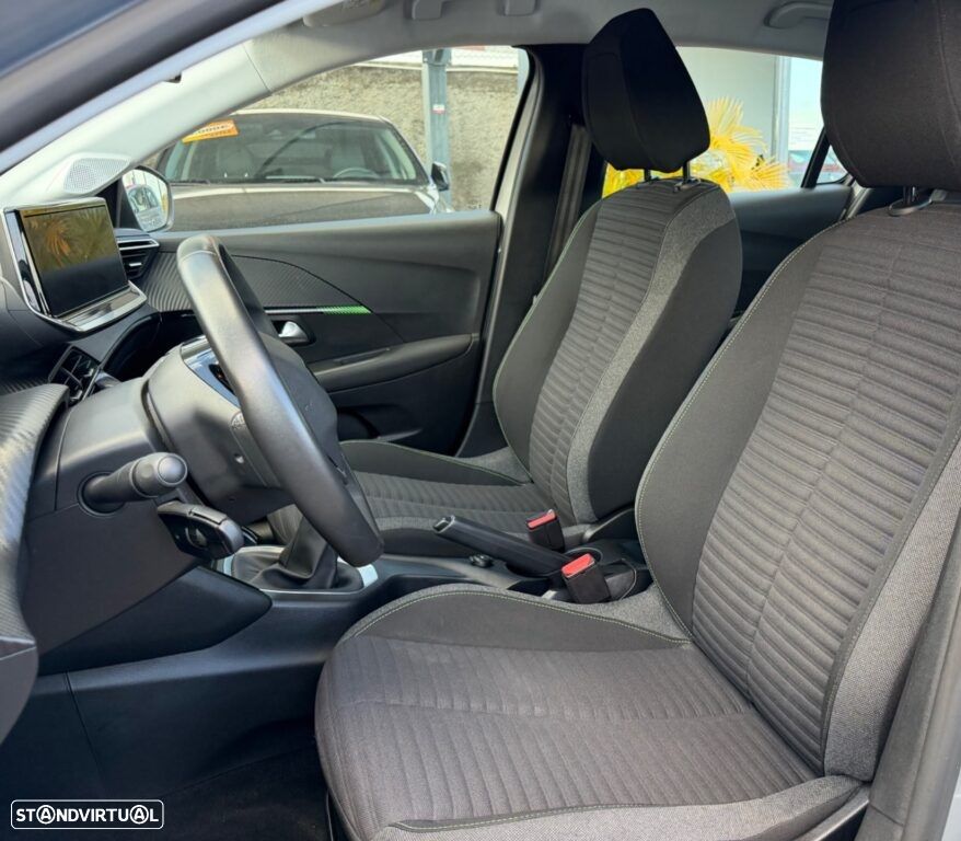 Peugeot 208 1.2 PureTech Active Pack - 6