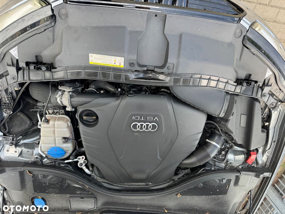 Audi A6 Avant 3.0 TDI Quattro S tronic - 16