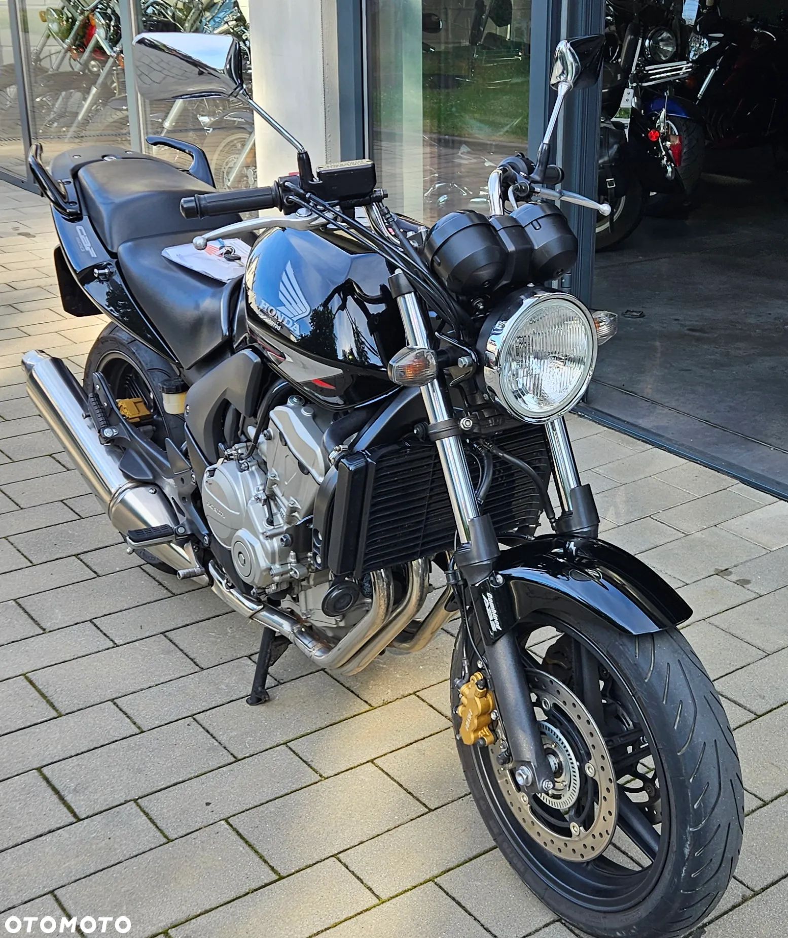 Honda CBF - 1