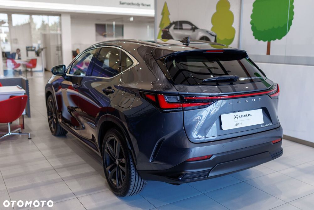 Lexus NX - 4
