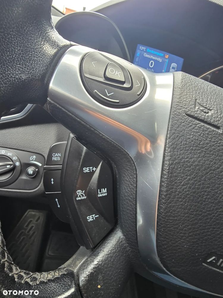 Ford Kuga 1.6 EcoBoost 4x4 Titanium - 11