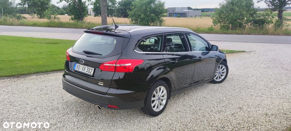 Ford Focus 1.5 EcoBoost Titanium ASS - 6