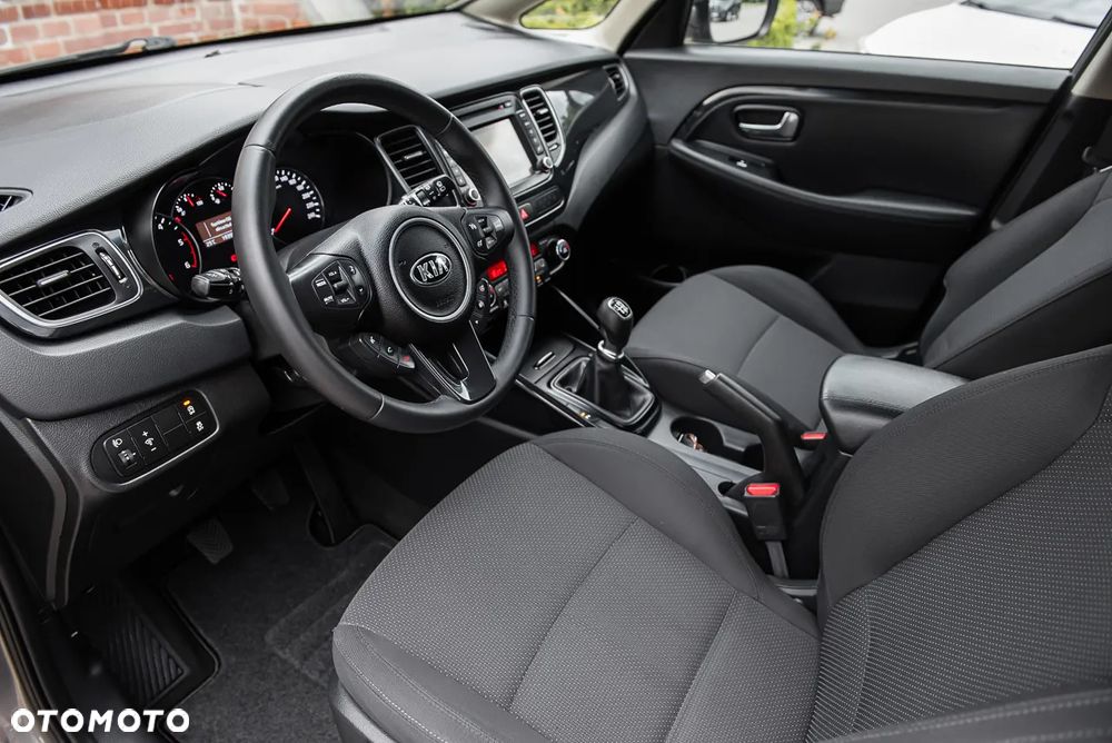 Kia Carens 1.7 CRDi 115 ISG UEFA EURO 2016 - 17