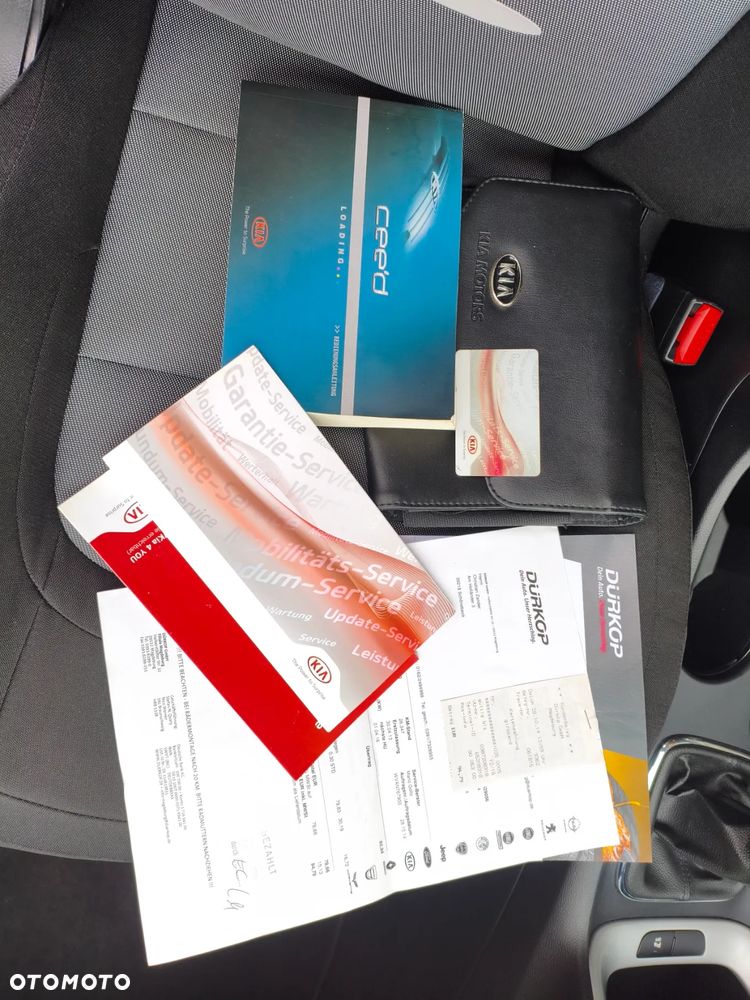 Kia Ceed - 15