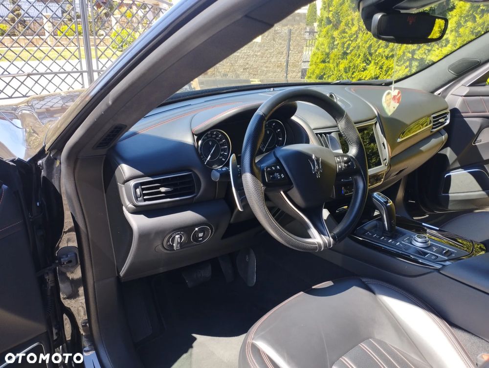 Maserati Levante Modena - 21