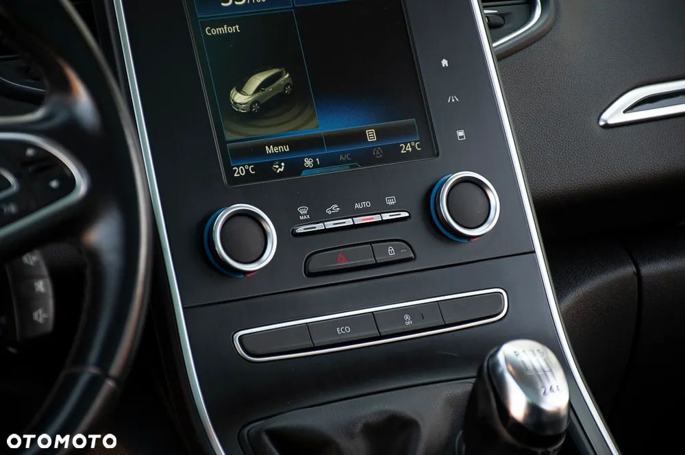 Renault Scenic ENERGY TCe 130 INTENS - 32