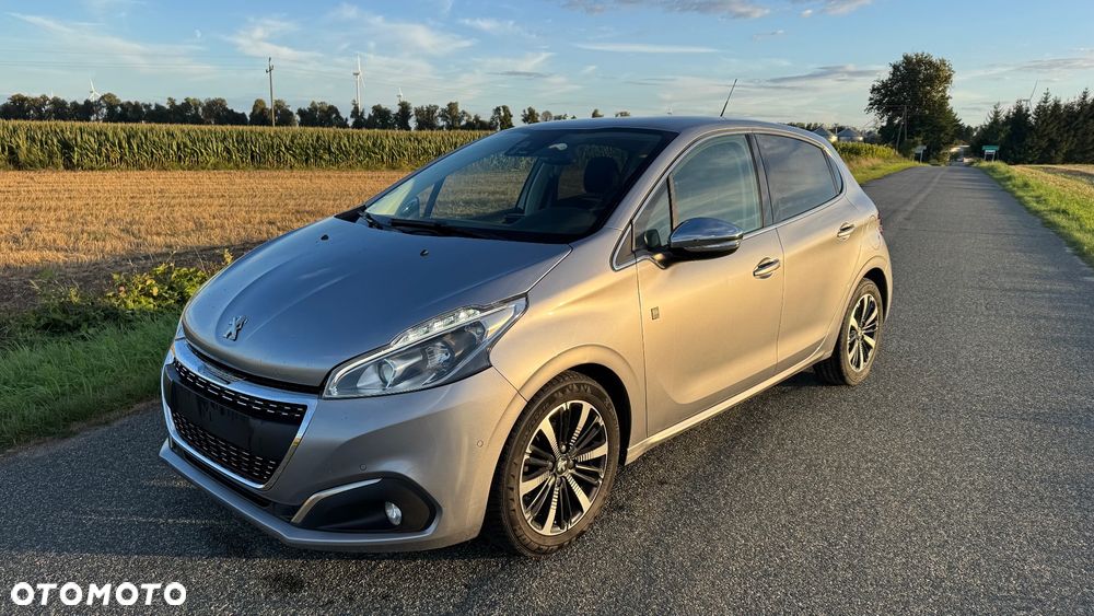 Peugeot 208 1.5 BlueHDi Allure Pack S&S - 9