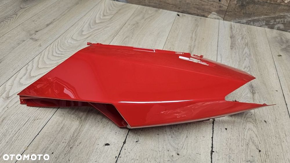 Prawa Owiewka Tył Zadupek Peugeot Speedfight 3  1177233100 - 2