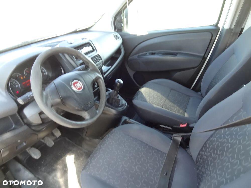 Fiat Doblo - 10